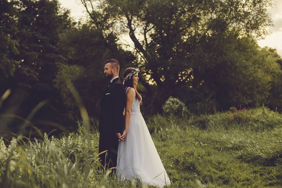 Fotografo di matrimoni Andrzej Paradowski (aparadowski). Foto del 24 febbraio 2020