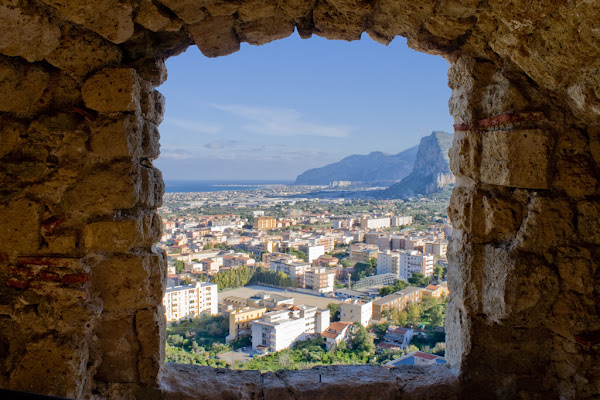 la finestra del castello di federicopatti