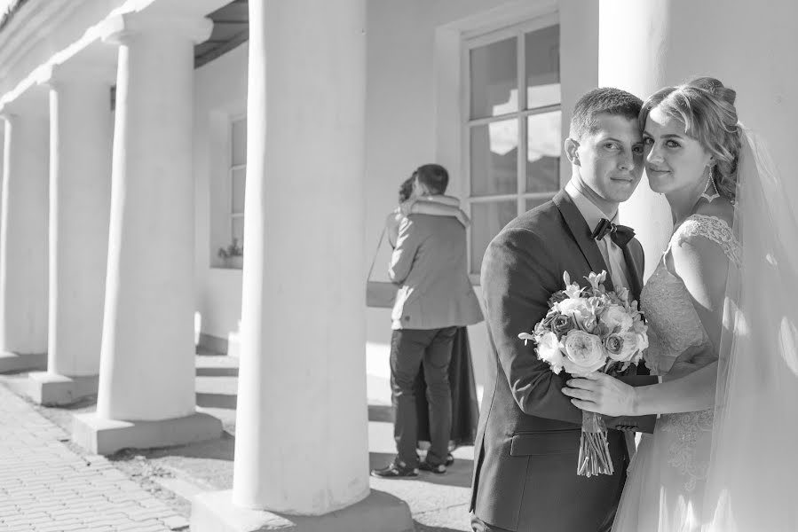 Wedding photographer Evgeniy Timoschenko (667smiley). Photo of 15 April 2016