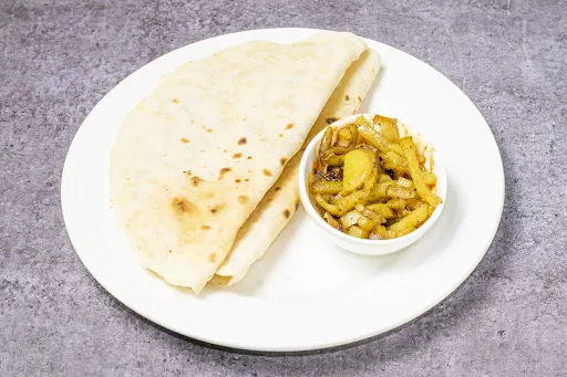 Roti With Aloo Bhaja