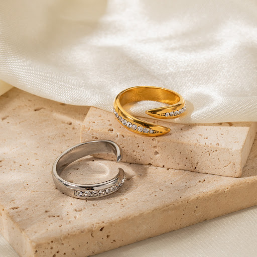 Title 3, Stainless Steel Womens Ring Durable and Stylis...