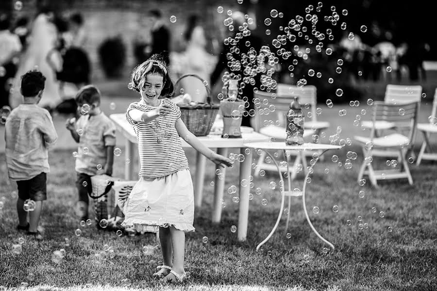 Fotografo di matrimoni Julien Chéron (juliencheron). Foto del 23 novembre 2019