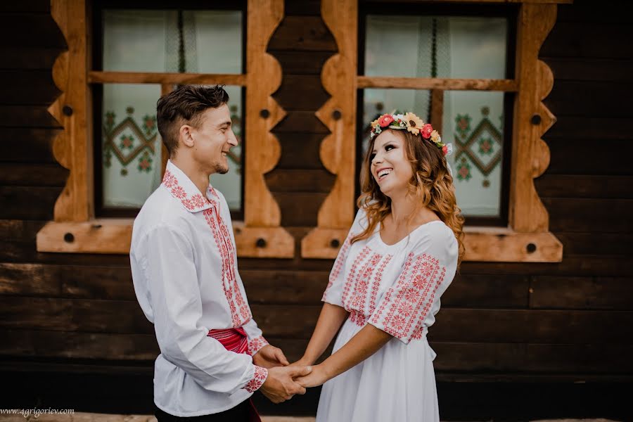 Φωτογράφος γάμων Victor Grigoriev (grigoriev). Φωτογραφία: 7 Αυγούστου 2020