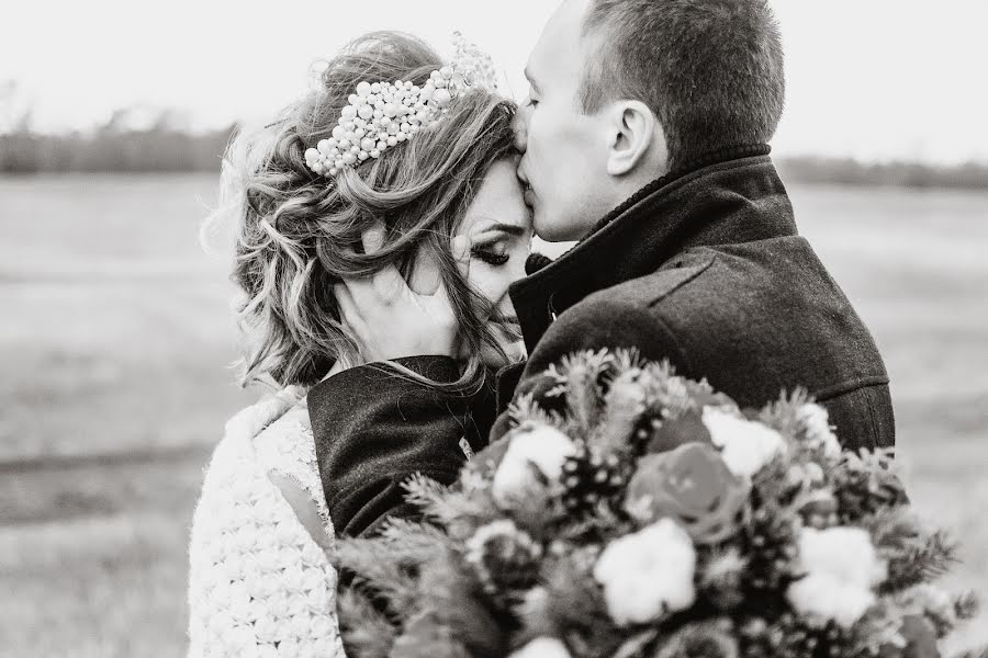 Wedding photographer Yuliya Yaroshenko (juliayaroshenko). Photo of 3 March 2017