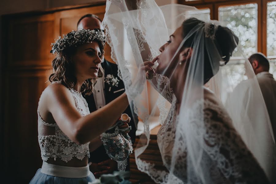 Bröllopsfotograf Anna I Marcin Ożóg (weselnipaparazzi). Foto av 28 augusti 2017