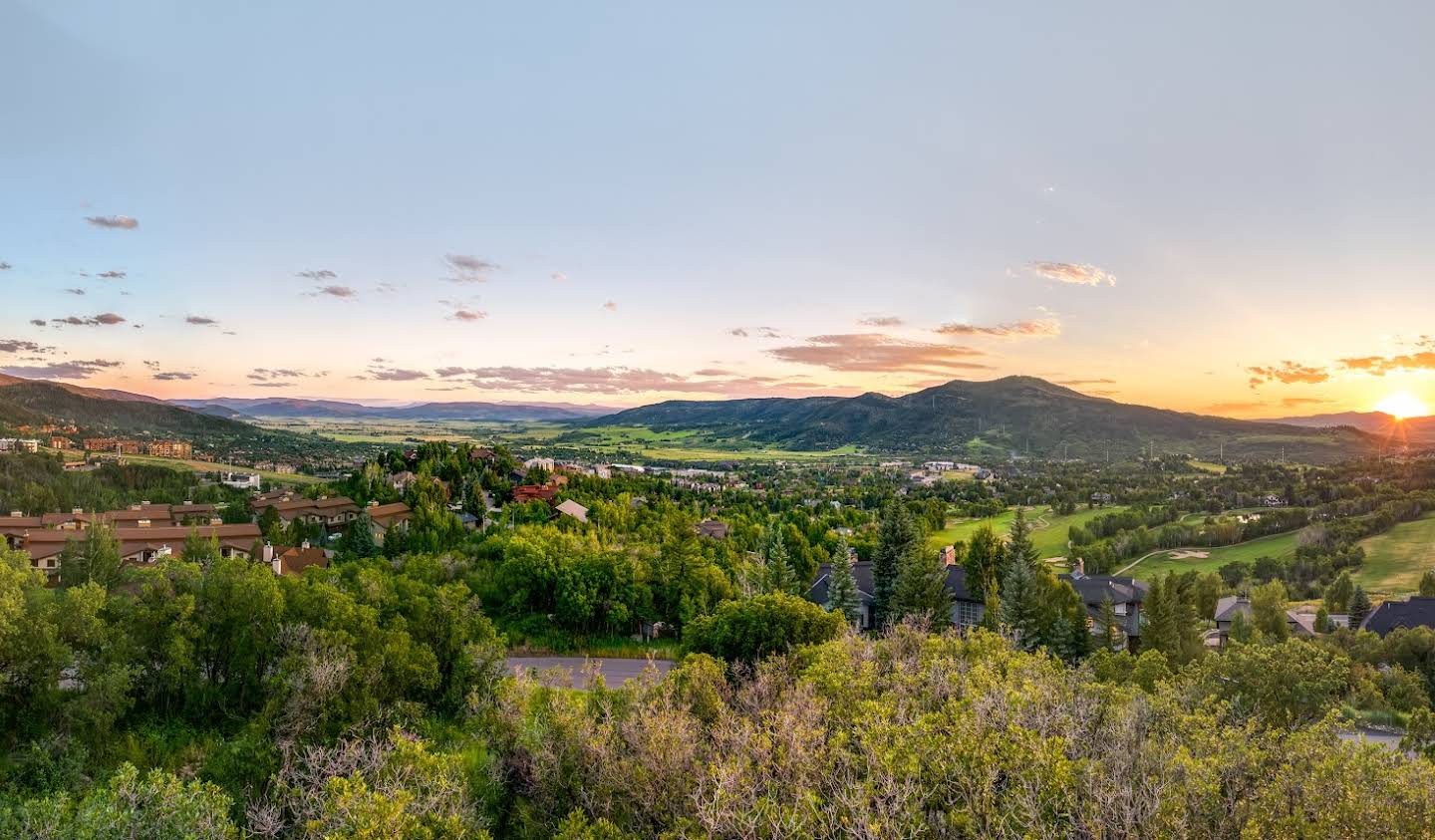 Land Steamboat Springs