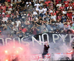 ? Een 600-tal Antwerp-fans steunen hun elftal met een 'vurige' optocht