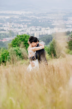 Fotógrafo de casamento Suzan Umelecká (martinkovazuzana). Foto de 2 de maio 2023