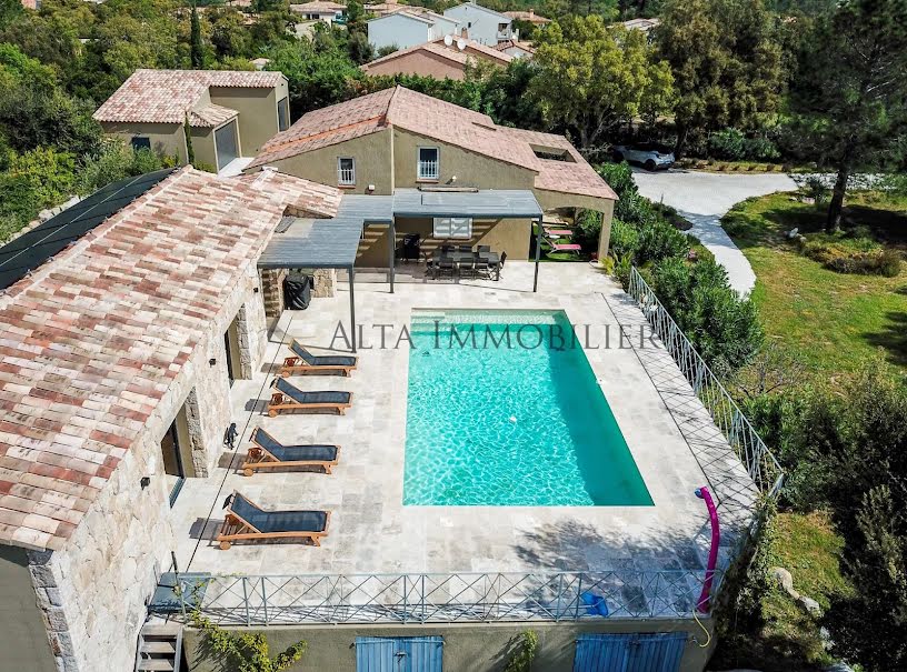 Vente villa 5 pièces  à Porto-Vecchio (20137), 1 380 000 €