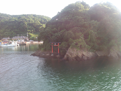 津柱神社鳥居