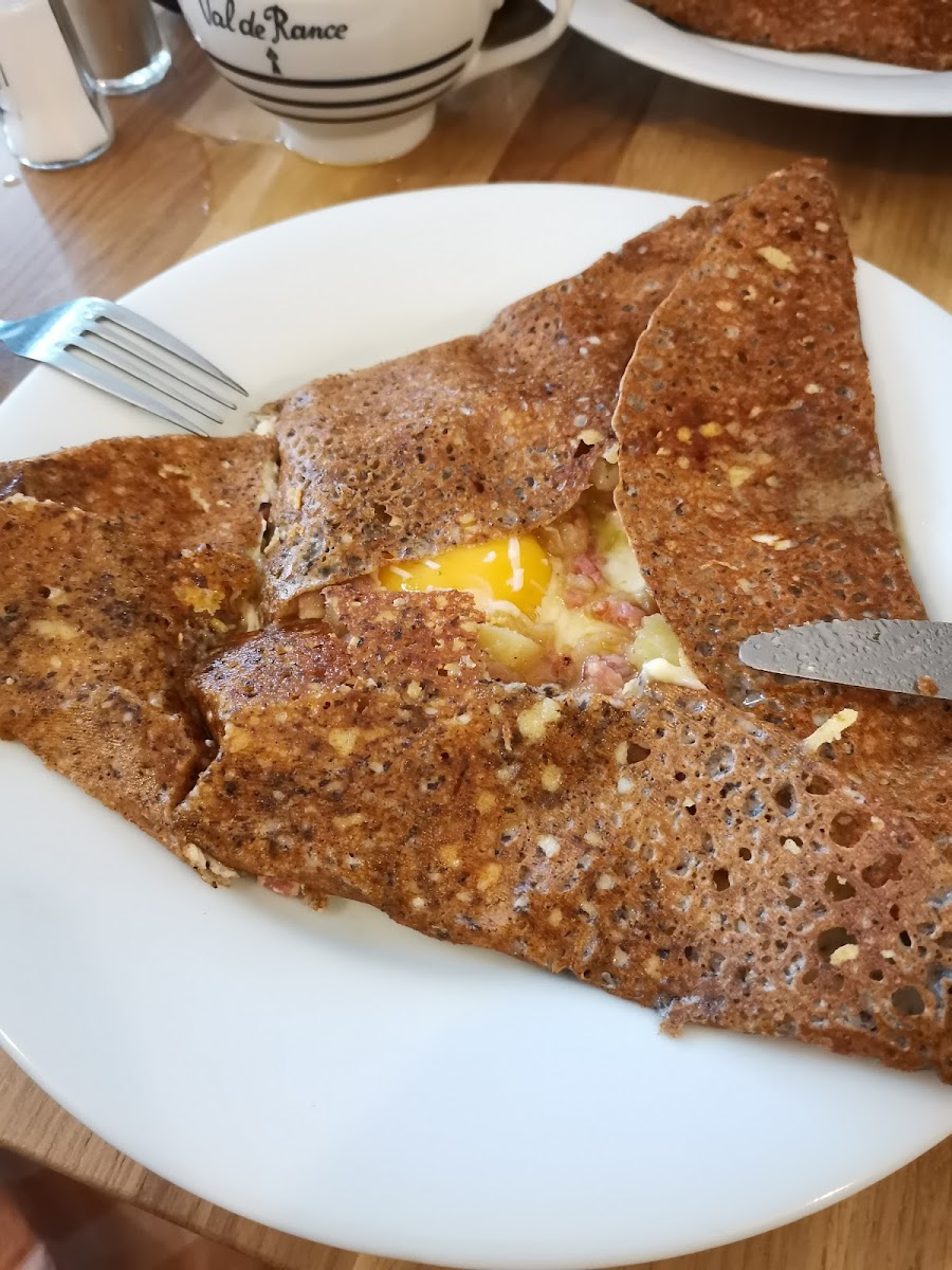 Gluten-Free Breakfast at Crêperie Brocéliande