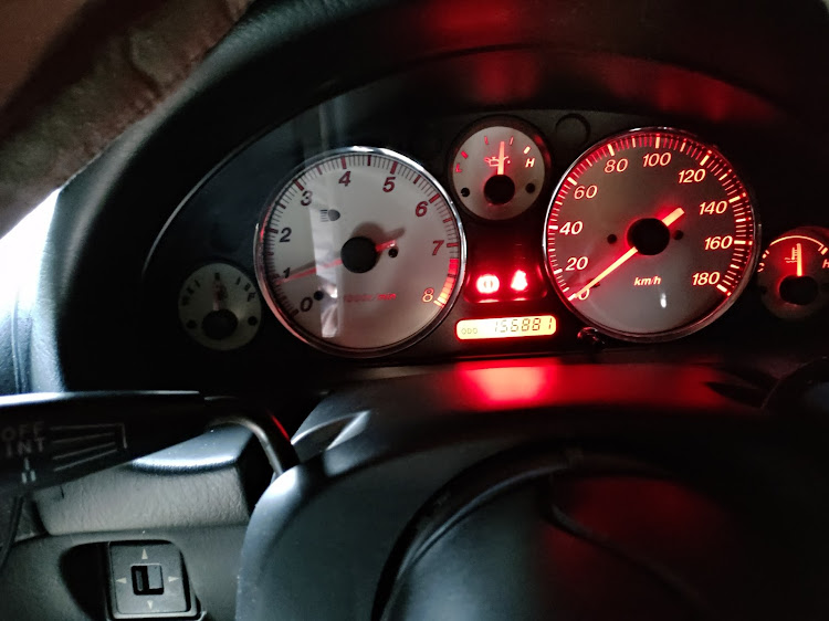 ロードスターのLEDに交換に関するカスタム事例の投稿画像1枚目