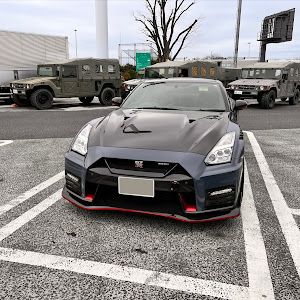 NISSAN GT-R R35