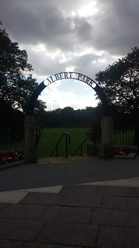 Albert Park Arch