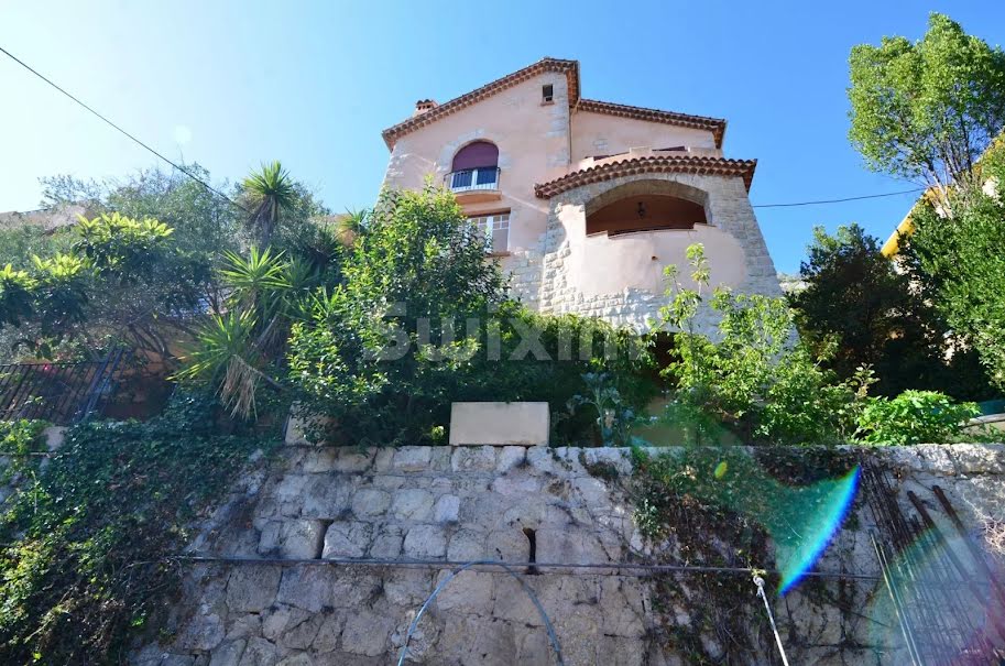 Vente appartement 3 pièces 108.66 m² à Grasse (06130), 359 000 €