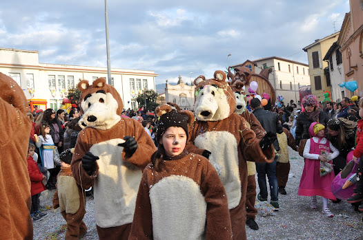 Masha e Orso