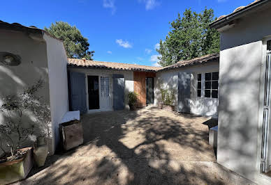 Maison avec piscine et terrasse 7