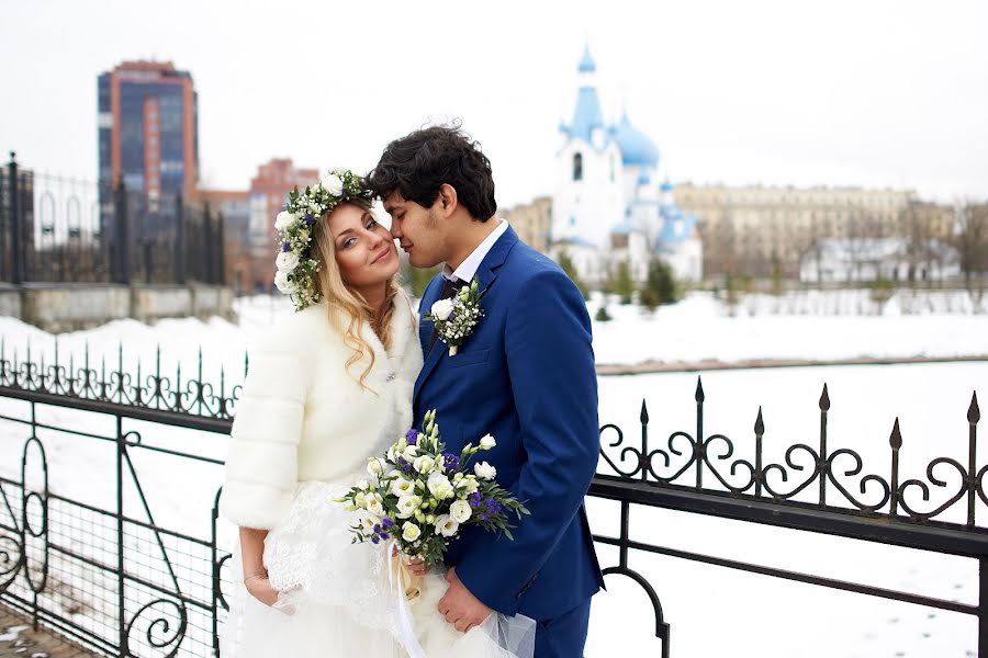 Fotografo di matrimoni Anna Chervonec (luchik84). Foto del 30 marzo 2016