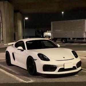 ケイマン GT4