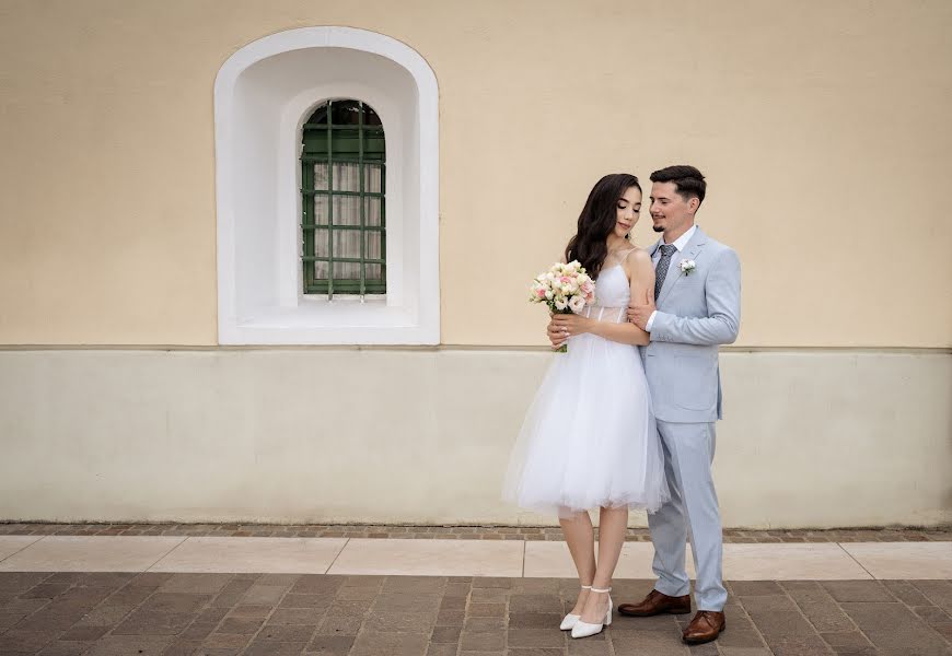 Fotografo di matrimoni Sime Marius (marius-sime). Foto del 17 giugno 2023