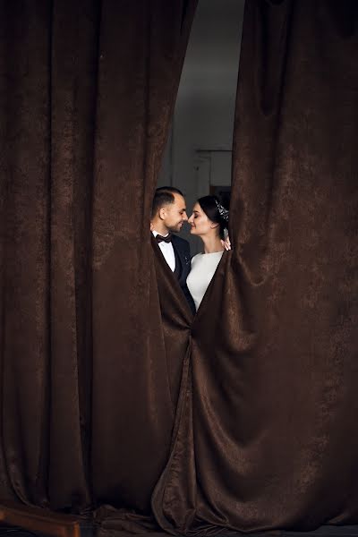 Fotografo di matrimoni Ekaterina Lenshina (ketnov). Foto del 25 novembre 2019