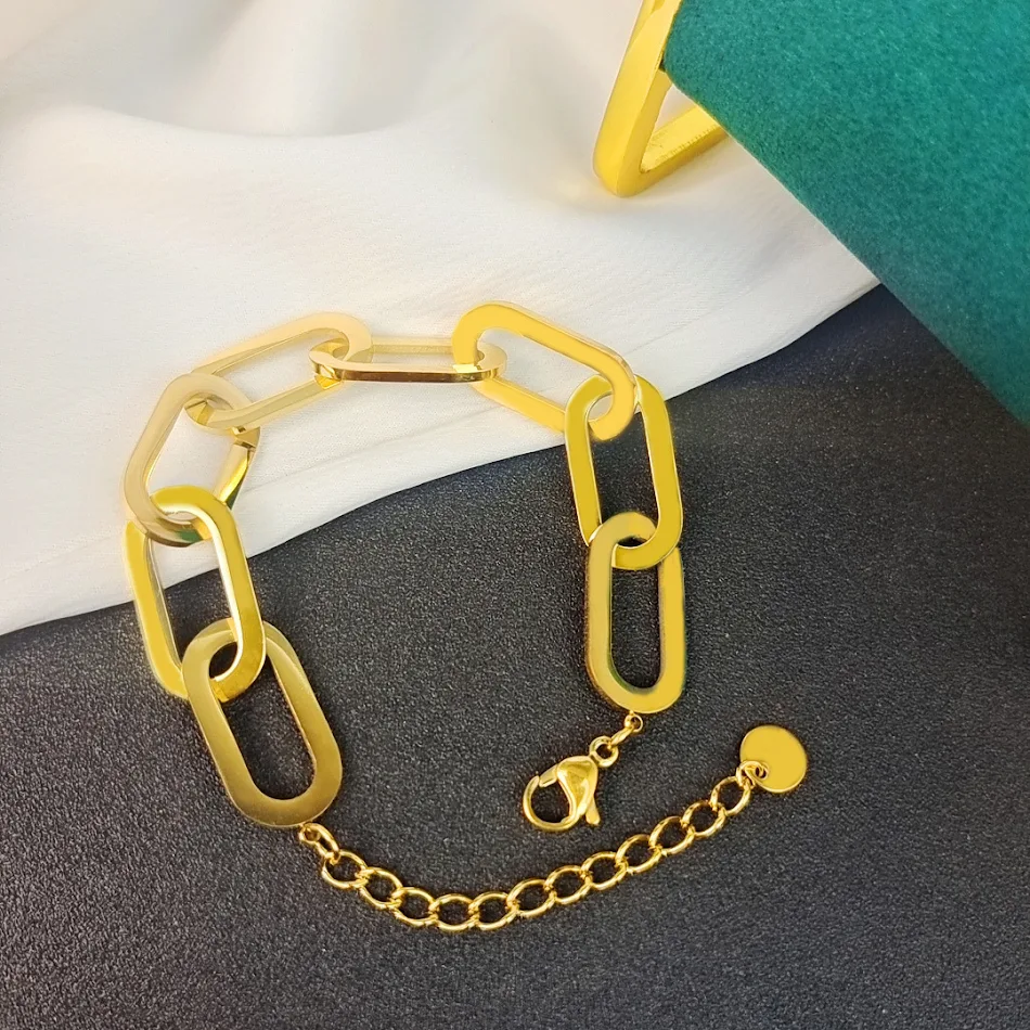 Korean Ins Style Fashion titanium stalen armband, stijlvolle en duurzame armband voor dames, perfecte sieraden voor een moderne en elegante look.
