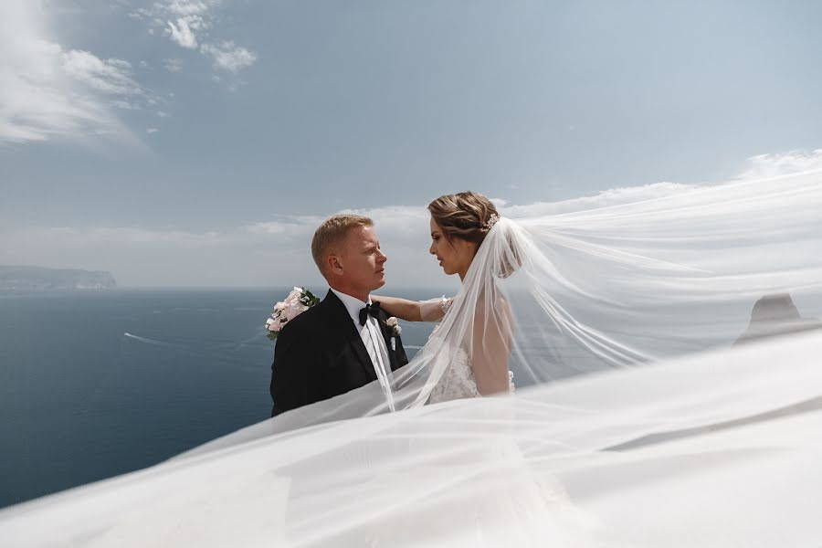 Wedding photographer Vitaliy Belov (beloff). Photo of 13 June 2019