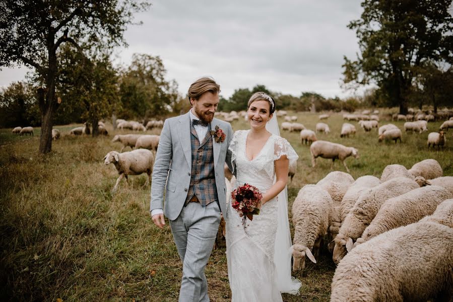 Fotografo di matrimoni Anja Lorenz (anjalorenz). Foto del 1 aprile 2020