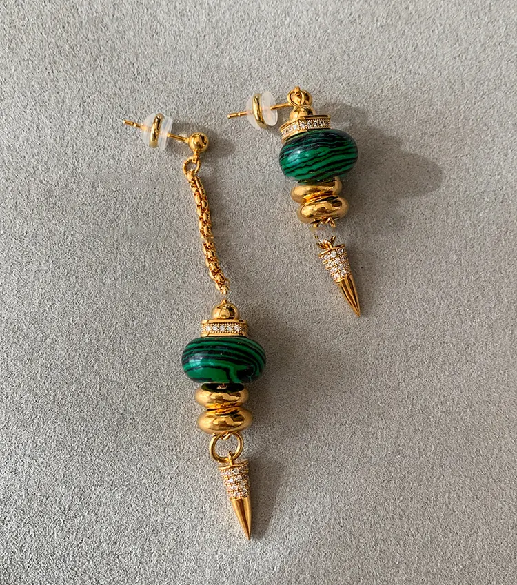 Title 4, Collier de clavicule vintage avec étoiles à hui...