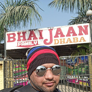 Junaid Shaikh at Bhai Jaan Dhaba, Sawandhe,  photos