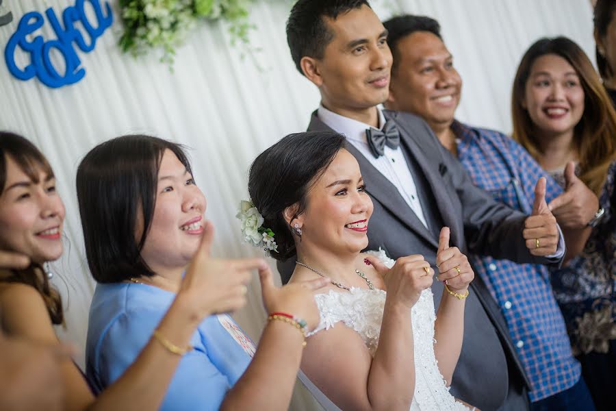 Fotografo di matrimoni Opas Buncharn (munrakwedding). Foto del 7 settembre 2020