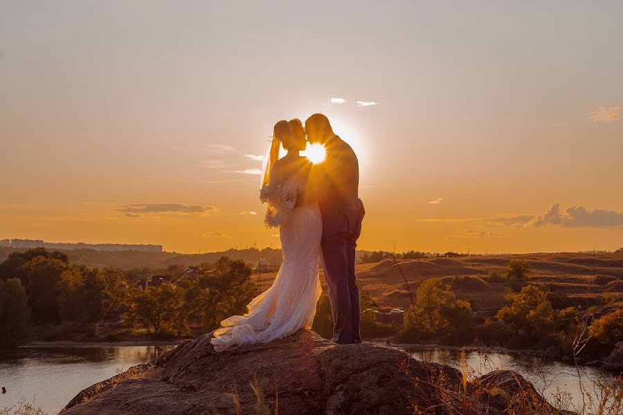 Bryllupsfotograf Viktoriya Utochkina (vikkiu). Foto fra oktober 8 2019