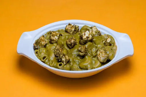 Mac N Cheese With Pesto Paneer