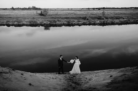 Fotógrafo de casamento Sasha Aksenova (aleksasha). Foto de 8 de junho 2023