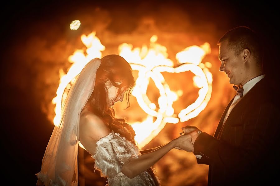 Wedding photographer Aleksey Arkhipov (alekseyarhipov). Photo of 16 October 2019