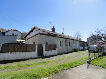 maison à Auzat-la-Combelle (63)