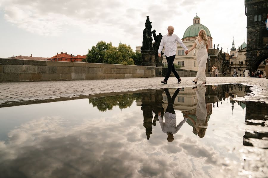 Wedding photographer Darya Adamova (dachenka). Photo of 12 August 2019