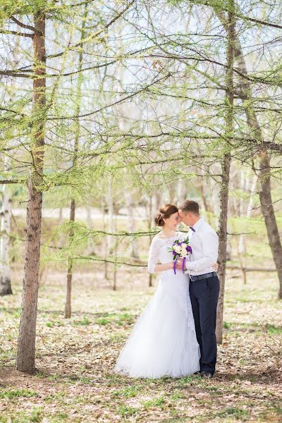 Fotografo di matrimoni Elina Sasina (photoelina). Foto del 11 maggio 2016