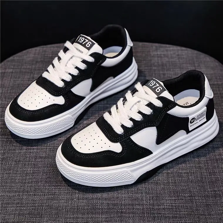 All-matching student casual shoes for women. Comfortable and versatile footwear for everyday wear, modern style, and eas