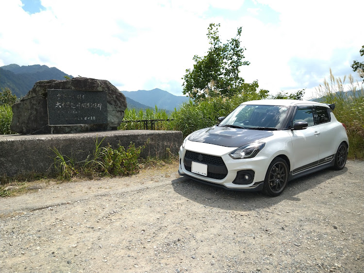 スイフトスポーツのJTP・新峠ステッカーGET・磐梯山も行っちゃった🚗・明日のために豪雨の山形・Team 03'zに関するカスタム事例の投稿画像12枚目