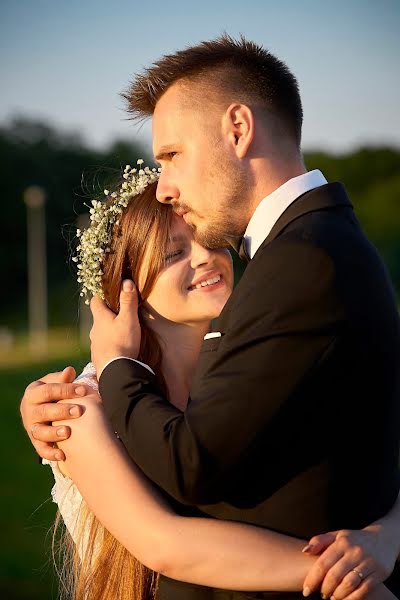 Fotografo di matrimoni Dariusz Kawczynski (kawczynkid). Foto del 25 febbraio 2020