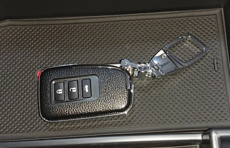 GSの洗車・ドライブ・小物入れ・キーケースに関するカスタム事例の投稿画像3枚目