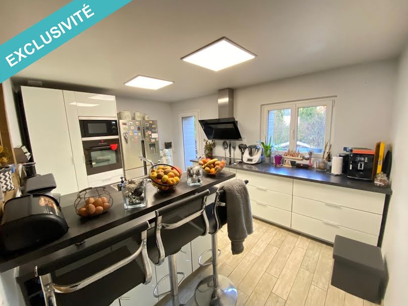 Vente maison 5 pièces 95 m² à Lisieux (14100), 214 900 €