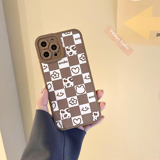 Title 3, Ladies Fashion Applique Flower Lens Phone Case ...