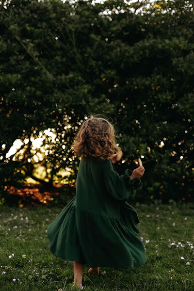 Fotógrafo de casamento Alina Gakhovich (artalina). Foto de 2 de novembro 2022