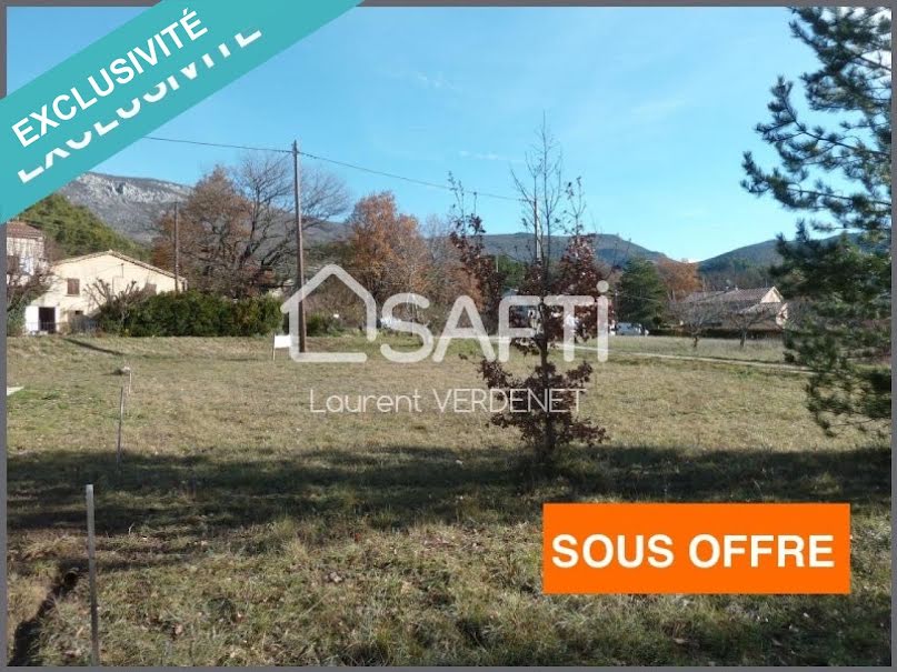 Vente terrain  946 m² à Eygaliers (26170), 65 000 €