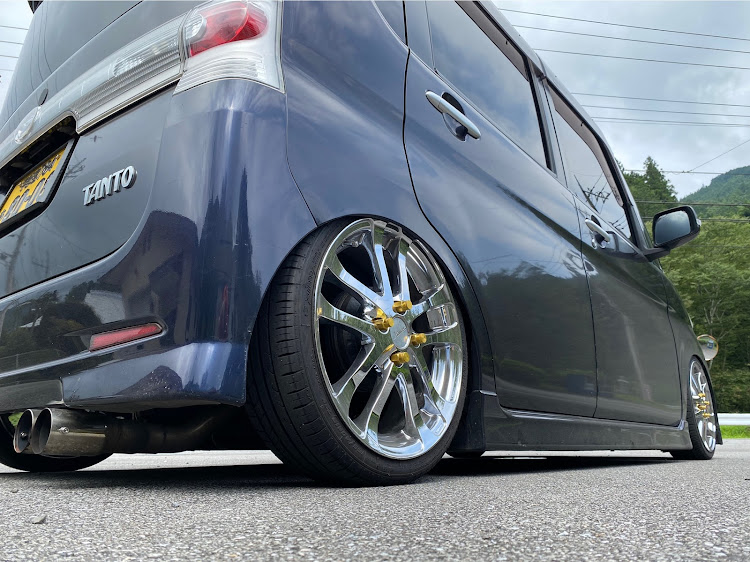 タントカスタムのクレンツェ16インチ・車高調整・ホイール交換・シンプルに関するカスタム事例の投稿画像4枚目
