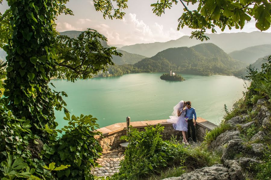 Fotógrafo de casamento Jean Kanoyev (kanoyev). Foto de 13 de junho 2015