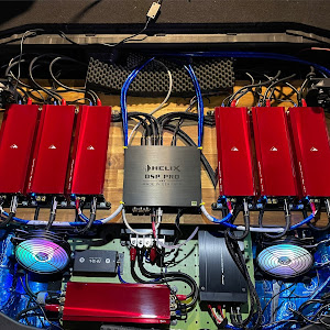 カローラツーリング ZWE211W