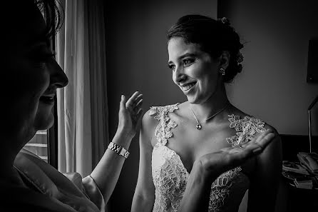 Wedding photographer Carina Rodríguez (altoenfoque). Photo of 30 May 2019